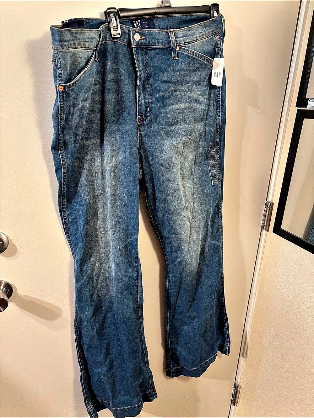 GAP High Rise Flare Jeans in Blue Waist 18/34R NWT